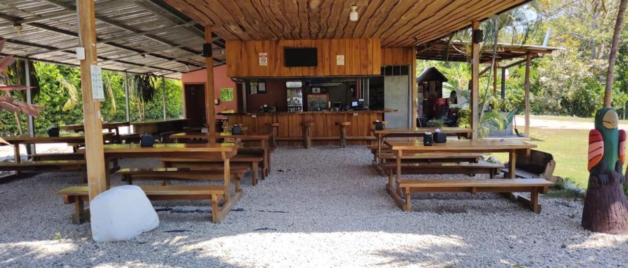 Cabinas Alemar Paquera Εξωτερικό φωτογραφία